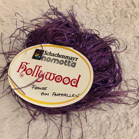 SALE! 💜 Bundle of designer yarn: lavender mohair & purple - Picture 4 of 9